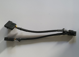 Adaptateur Molex 2 X 4 pins vers Prise 8 pins pour carte graphique