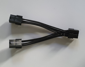Adaptateur PCI-E 2 X 6 Pins femelle vers PCI-E 8 Pins noir (neuf)