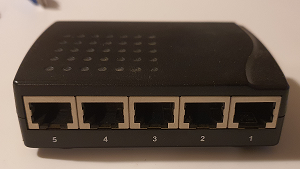Switch réseau alimentation USB 10/100Mbps