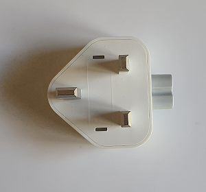 Adaptateur chargeur prise anglaise (neuf)