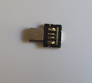 Adaptateur clé usb vers  micro usb