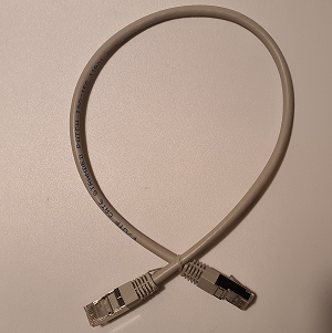 Câble réseaux RJ45 Cat 6 gris 0.50 m (neuf)