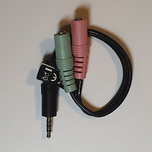 Câble audio Jack 3.5 mm mâle vers jack 2 X 3.5 mm femelle 20 cm (neuf)