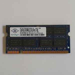 Mémoire Sodimm DDR2 Nanya PC2-5300S 555-13-F1 2 Go